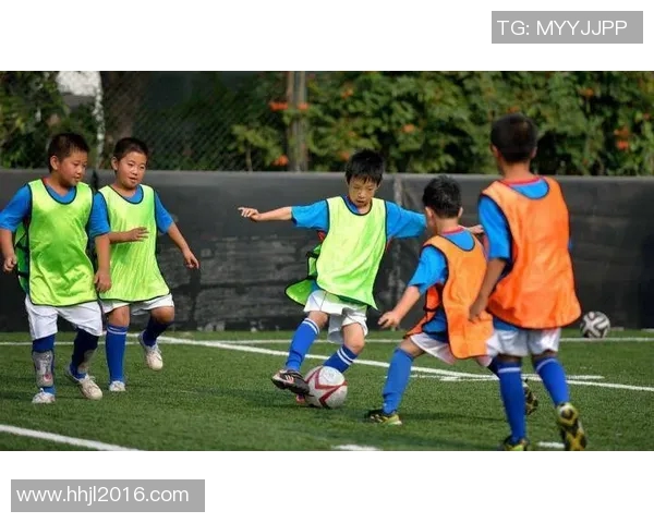 18号伊朗与日本足球对决比分揭晓精彩瞬间回顾与分析 18号伊朗与日本足球对决比分揭晓精彩瞬间回顾与分析